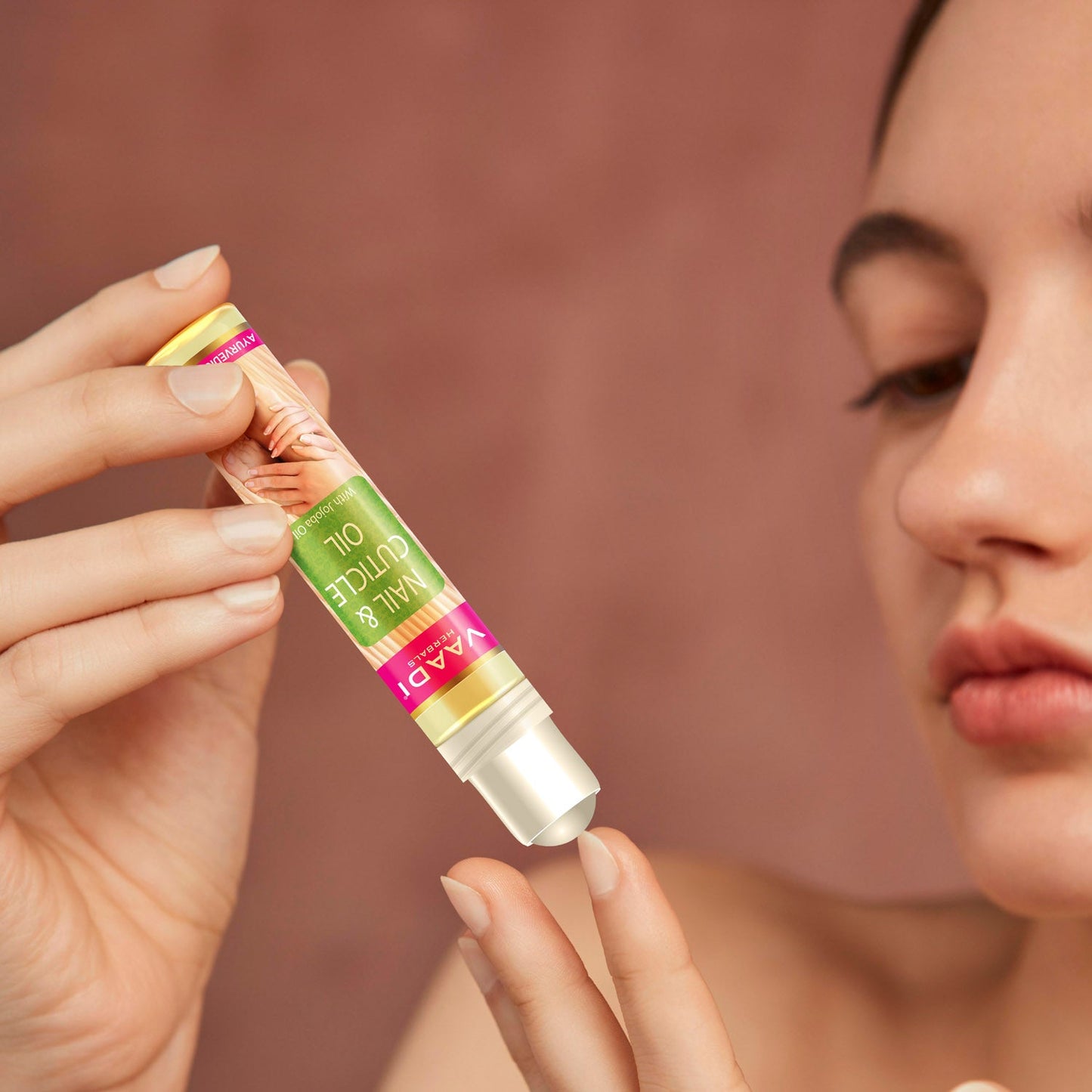 Nail & Cuticle Oil with Jojoba Oil - Heals Redness & Pain - Strengthens Thin & Brittle Nails (3 x 10 ml/ 0.4 fl oz)