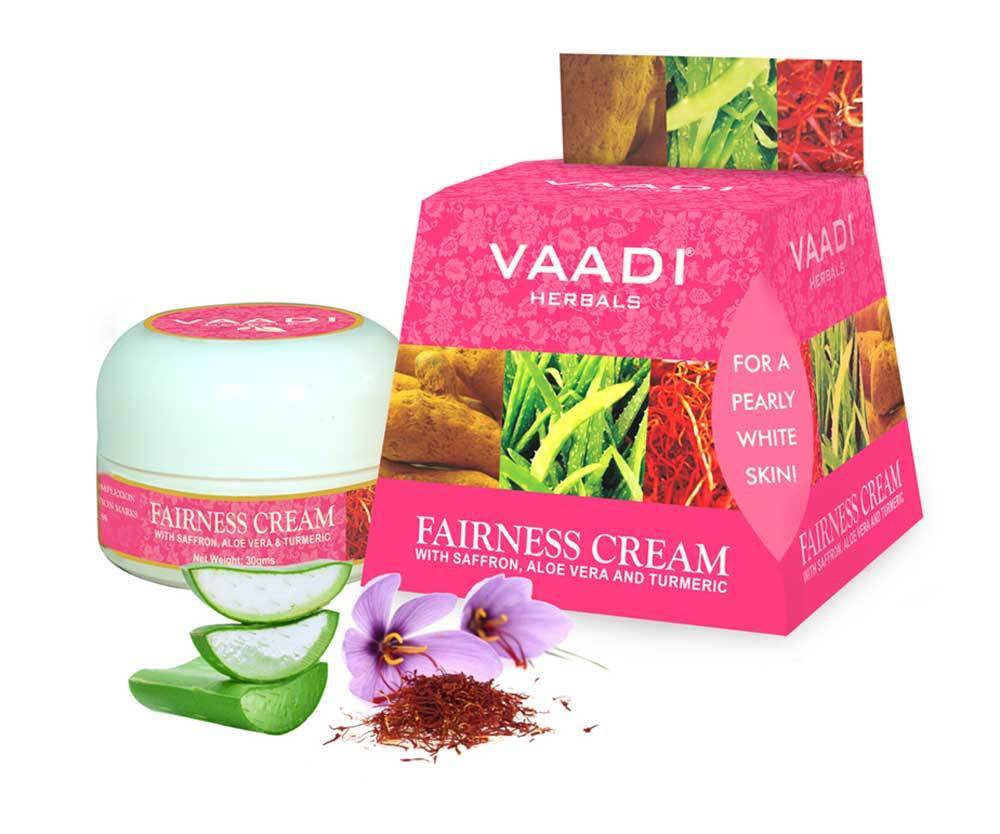 Organic Fairness Cream with Saffron, Aloe Vera & Turmeric Extract  Lightens Marks & Blemishes Makes Skin Flawless ( 30 gms / 1.1 oz)
